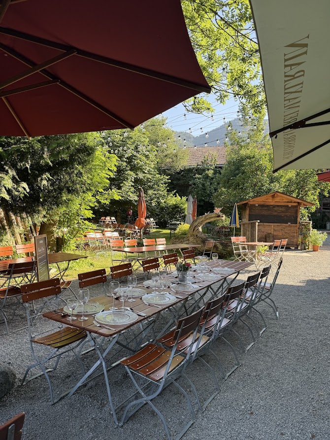 Die Außenterrasse im Grünen